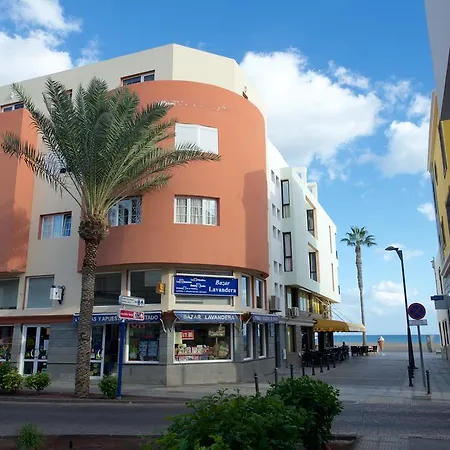 Apartamento Con Ascensor En Primera Linea Apartment